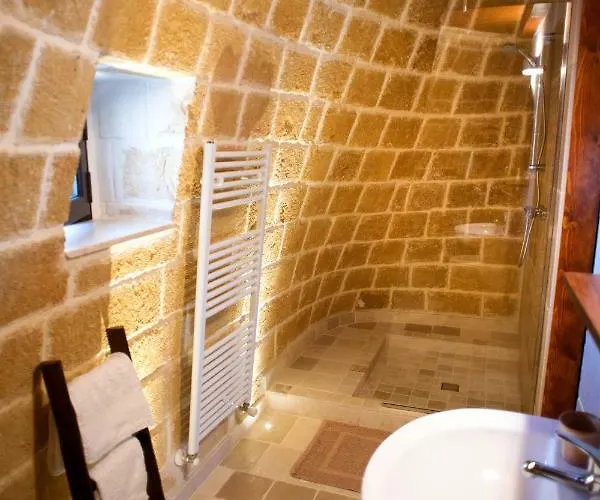 Grandi Trulli Alojamento de Acomodação e Pequeno-almoço Alberobello