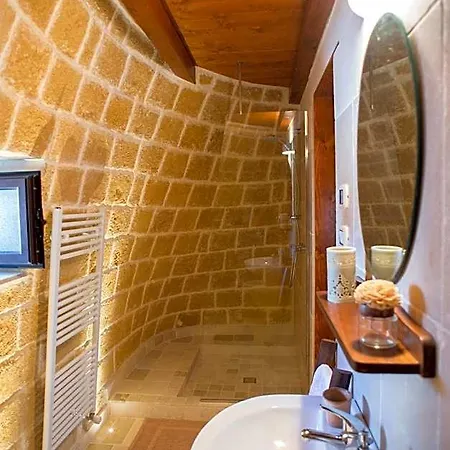 Grandi Trulli