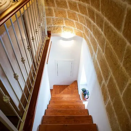 Grandi Trulli Bed & Breakfast *